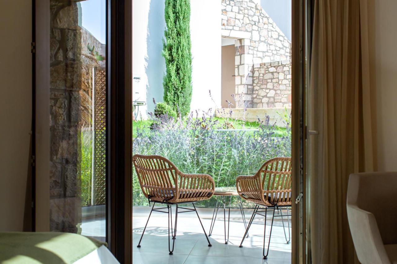 Hotel White Donkey Boutique (adults Only) 4*