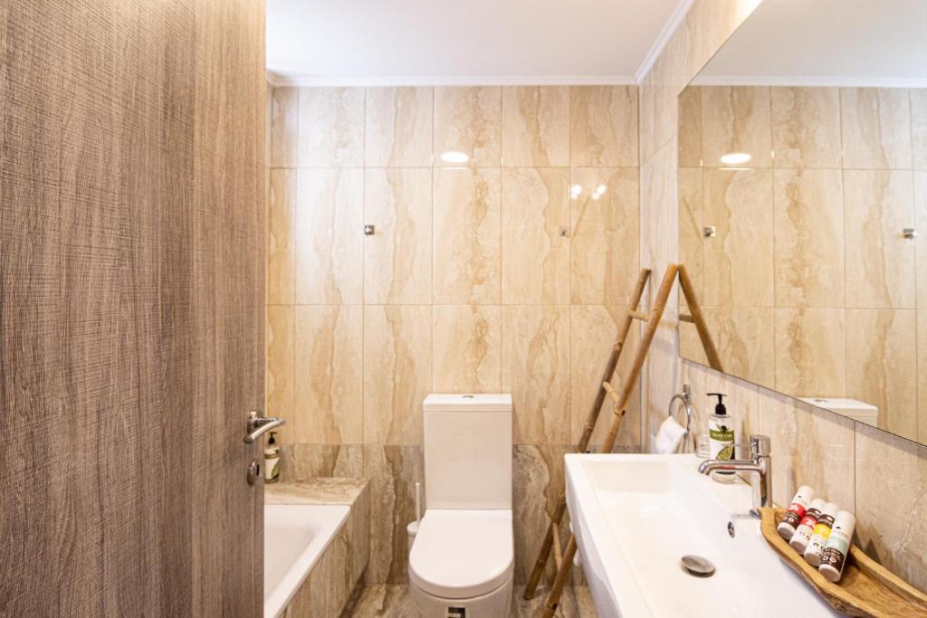 Hotel White Donkey Boutique (adults Only) 4*