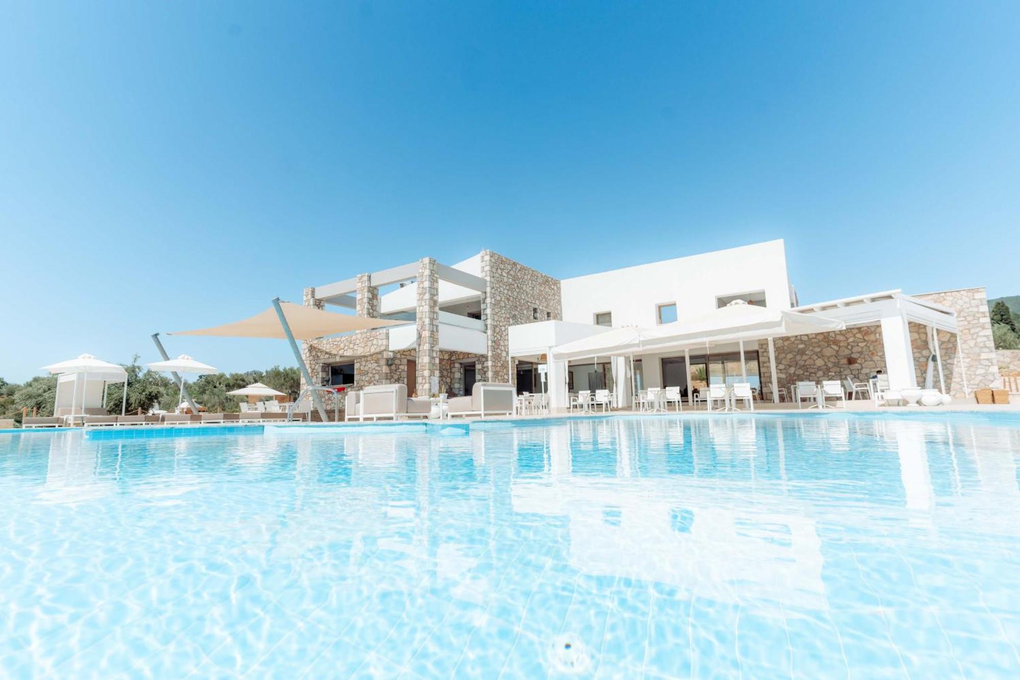 White Donkey Boutique (adults Only) 4* Chrani